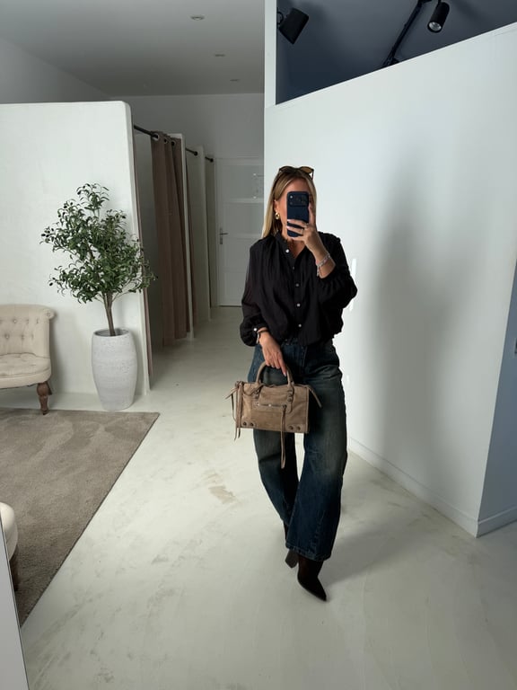 Blouse courte en coton noir