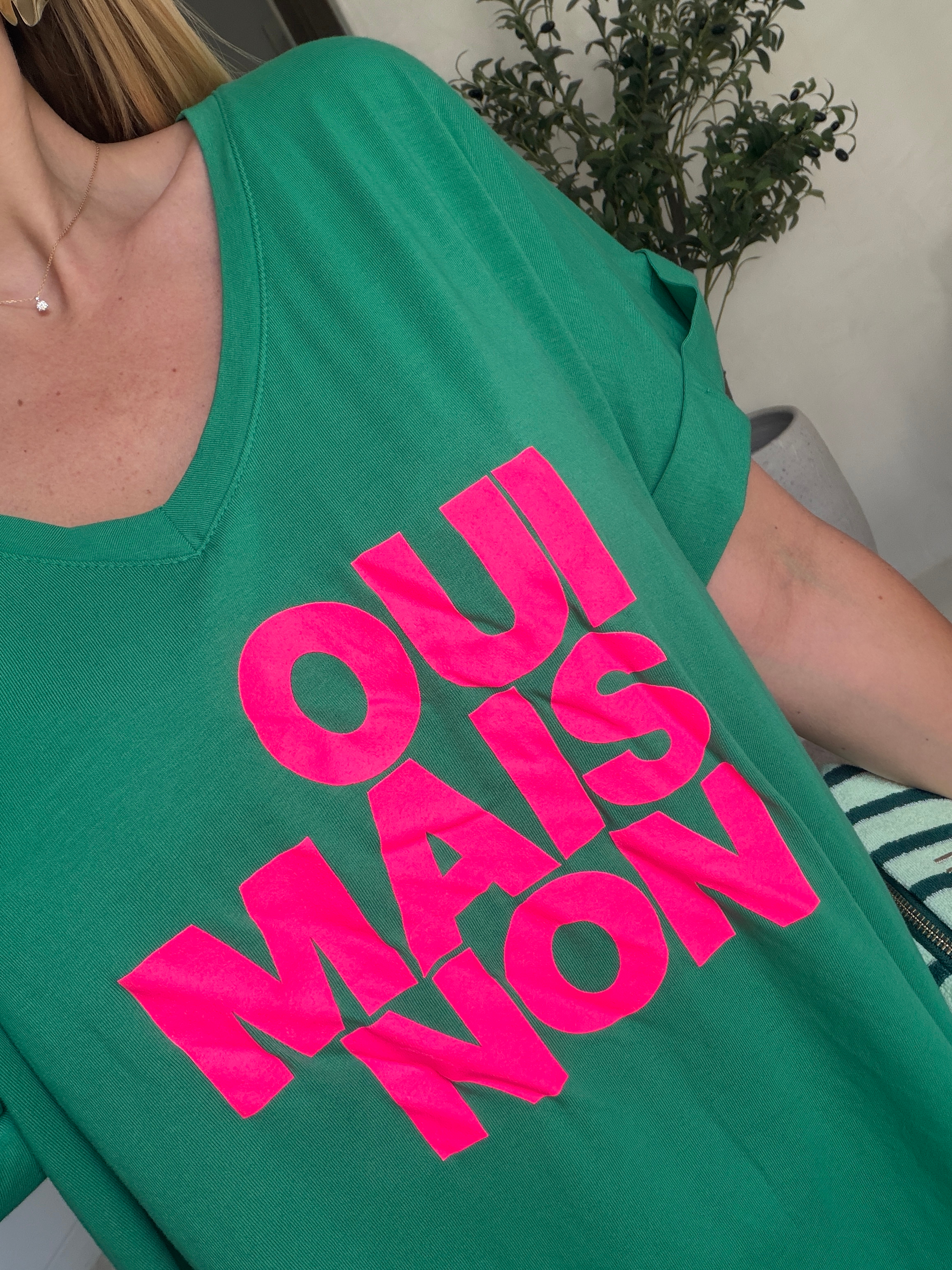 Robe t-shirt longue vert « Oui mais non » — vue 2