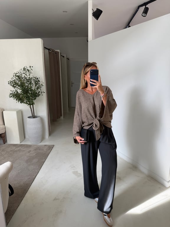 Pull large manches chauve-souris taupe