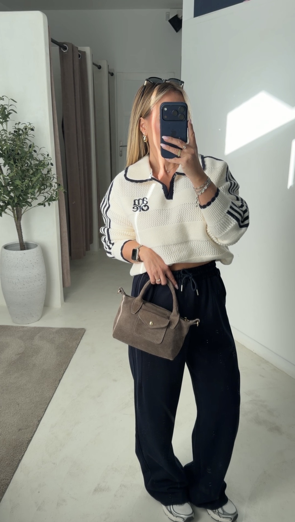 Pull polo écru « amore » avec bandes bleu marine — vue 2