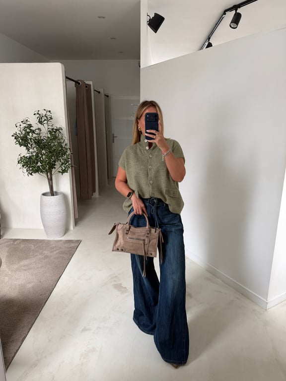 Gilet sans manches vert sauge col montant — vue alternative
