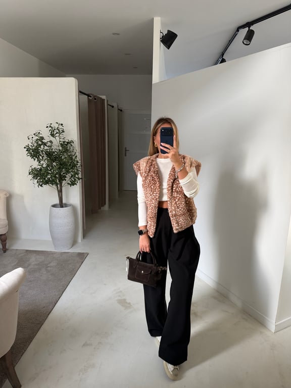 Veste sans manches à motifs biche camel