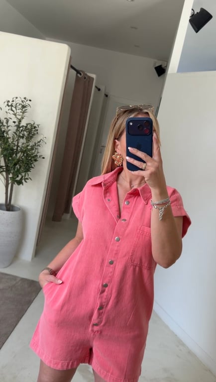 Combishort en jean rose col montant