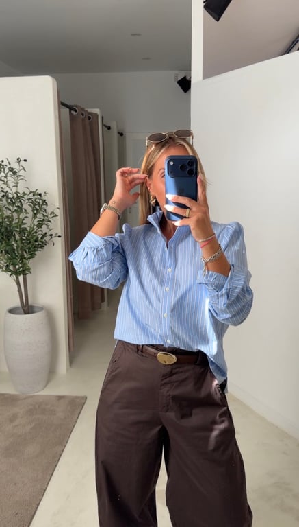 Chemise bleu à rayures blanches et marron — vue alternative