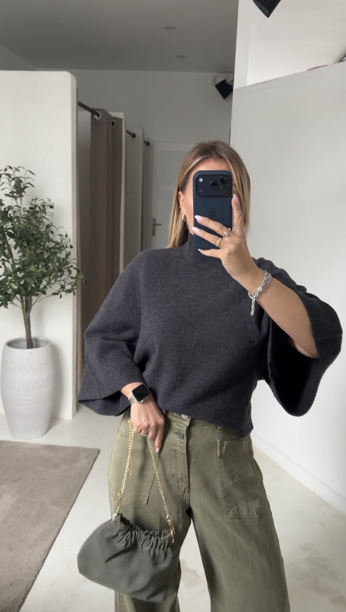 Pull oversize col montant & manches 3/4 gris foncé — vue 2