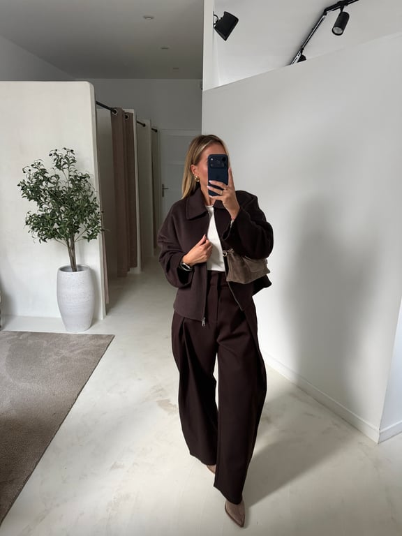 Pantalon à pinces large marron