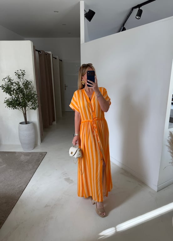 Robe longue col V à rayures oranges – Ceinture resserrable