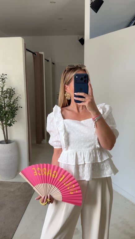 Blouse blanche col carré et manches bouffantes — vue alternative