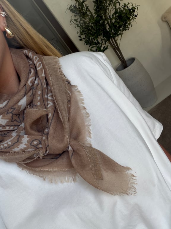 Petit bandana beige toucher doux