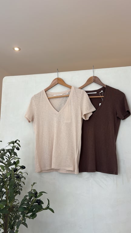 T-shirts col V en coton légers