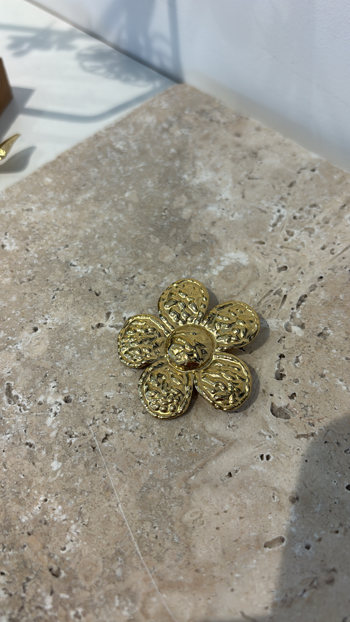 Broches fantaisies — vue 14