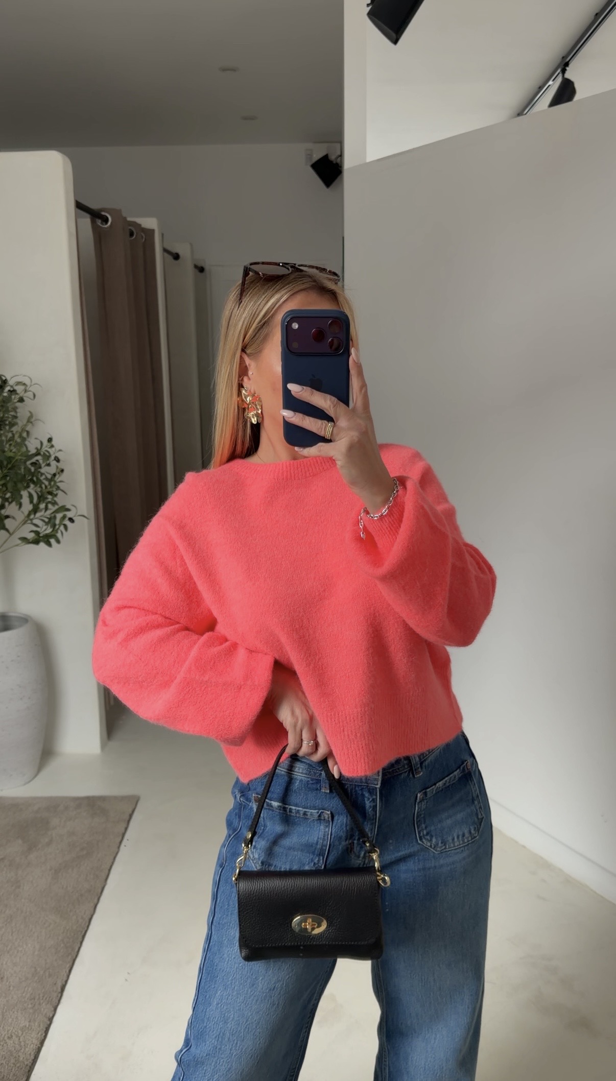 Pull court col rond corail fluo (copie) — vue 2