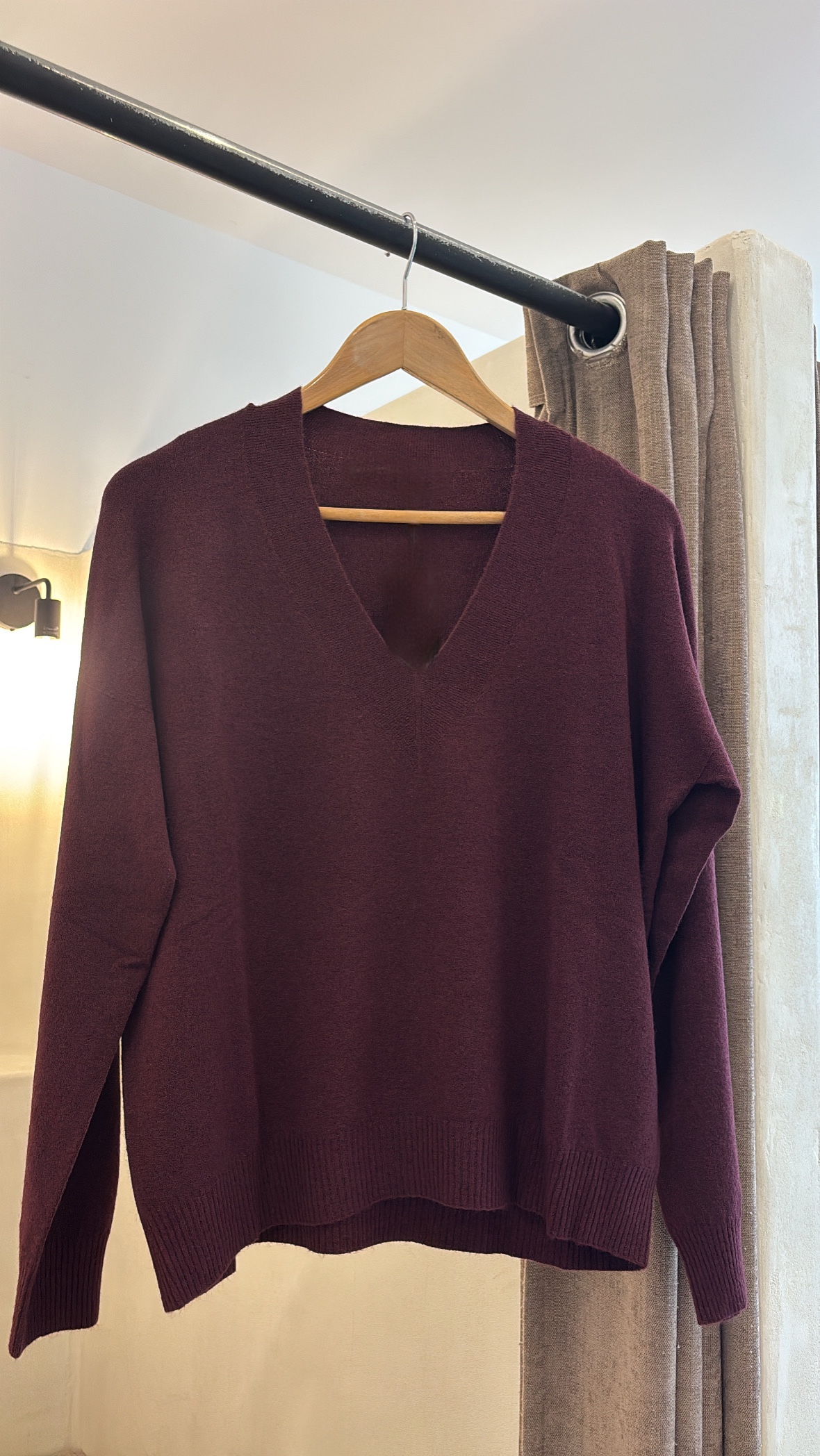 Pull col V détails côtelé — vue 2