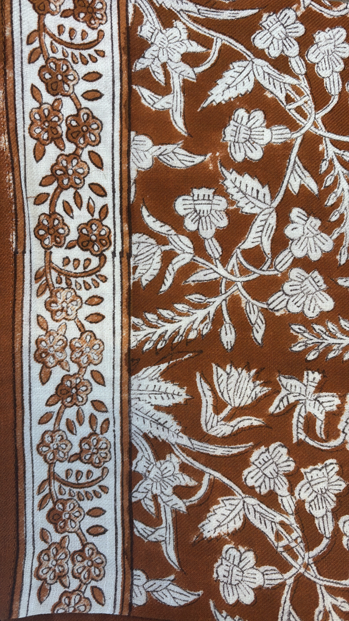 Grand foulard à motifs So Family — vue 15