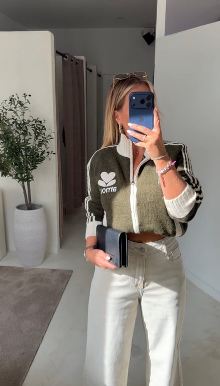 Gilet kaki brodé « Amour » – Esprit Isabel Marant