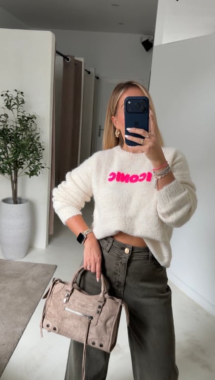 Pull oversize beige iconic — vue alternative