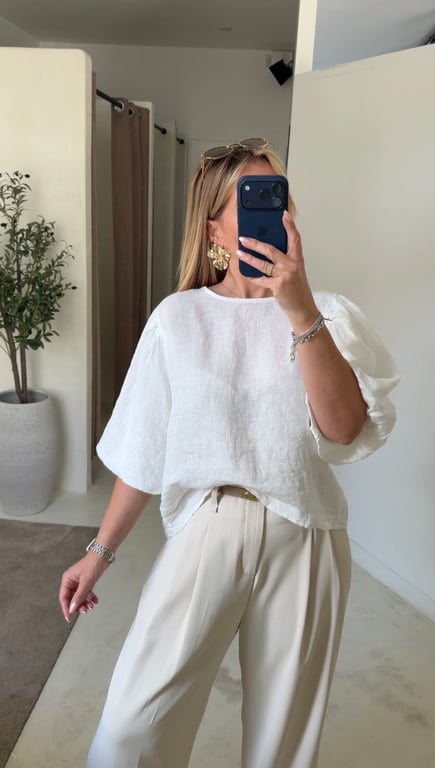Blouse en lin blanche manches bouffantes — vue alternative
