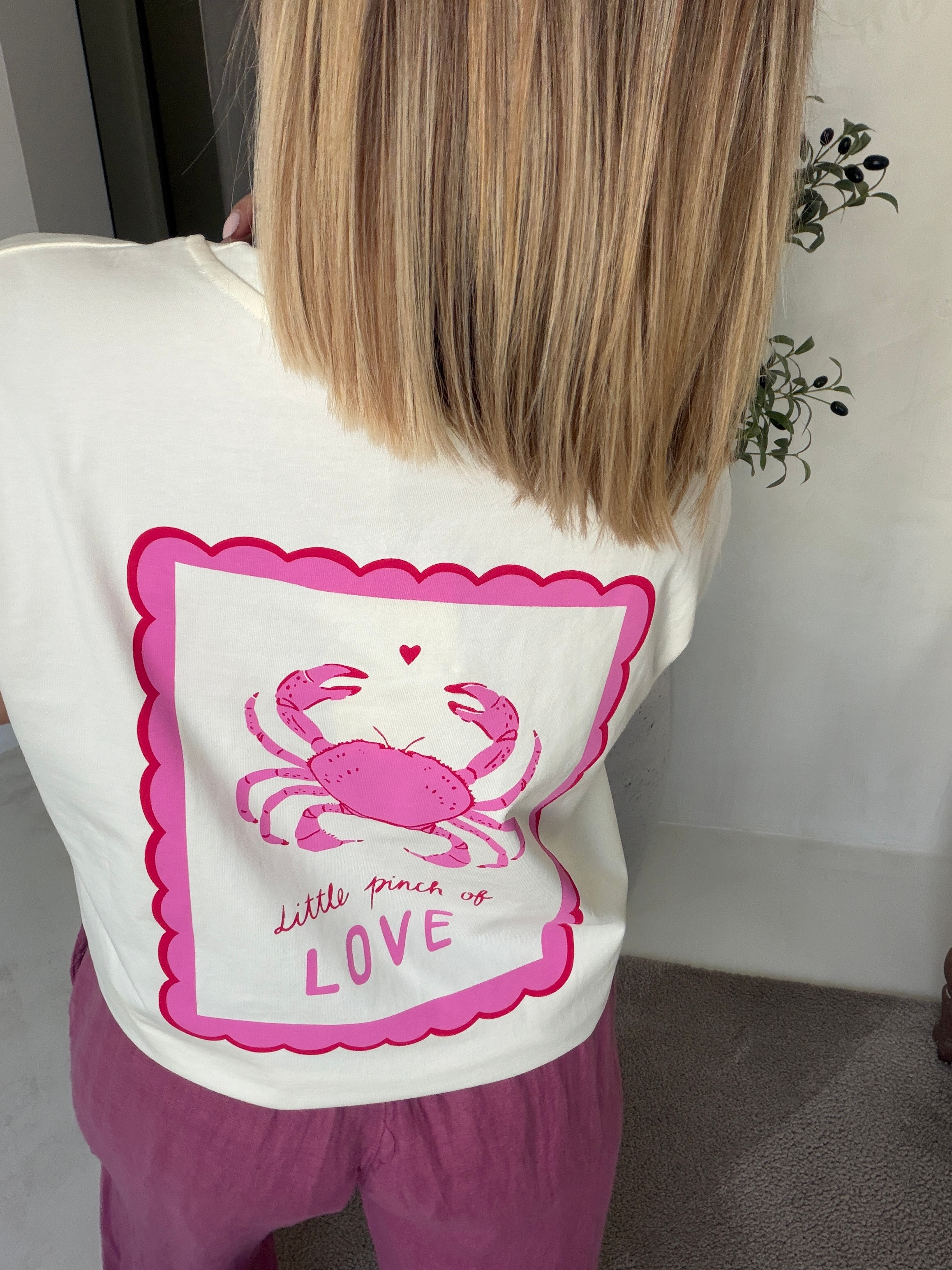 T-shirt jaune pâle avec crabe rose — vue 3