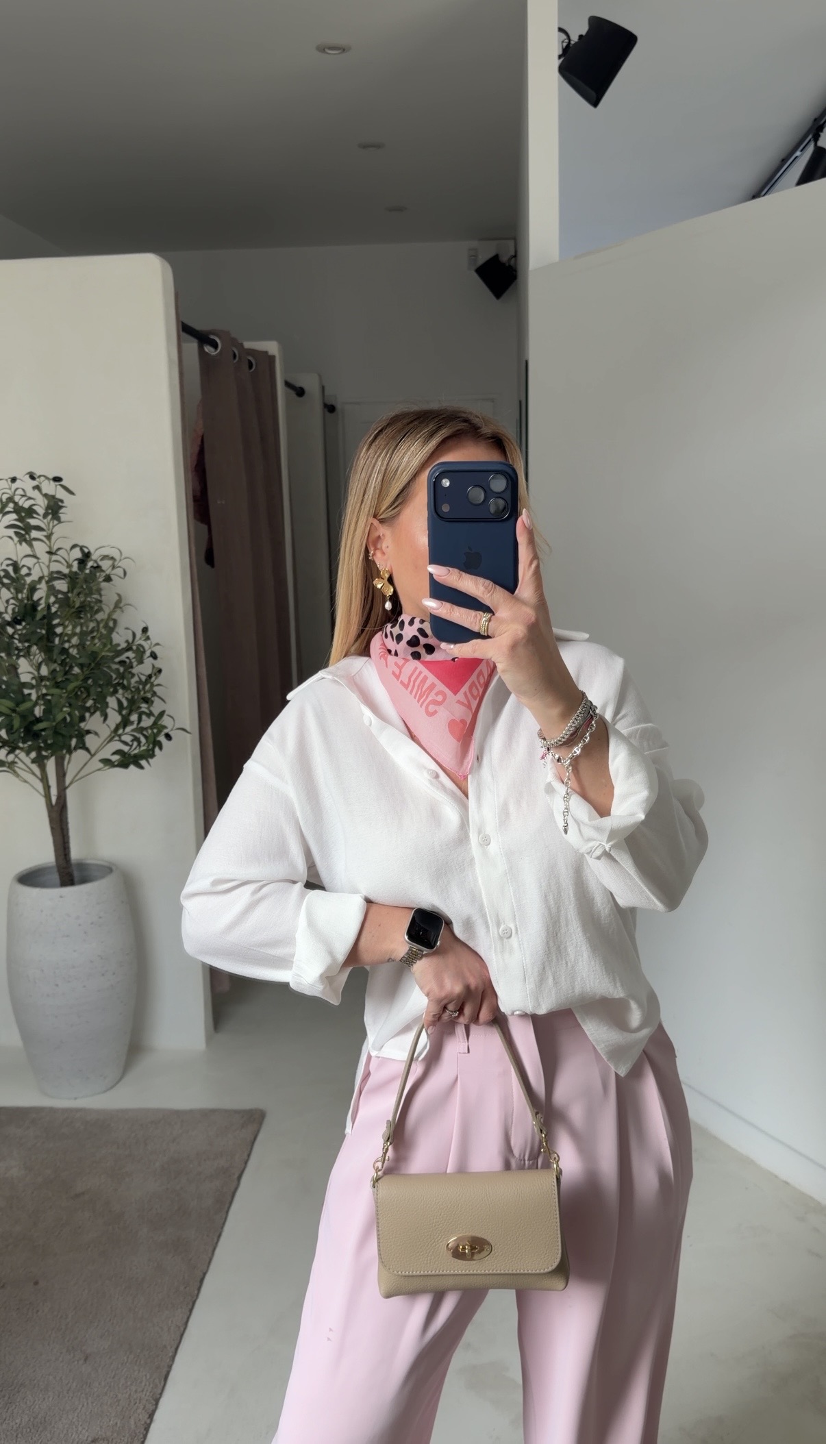 Petit foulard léopard rose smile and be happy — vue 2