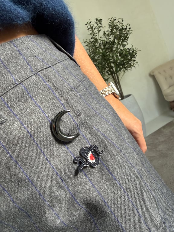 Pantalon barrel gris à rayures bleues — vue alternative