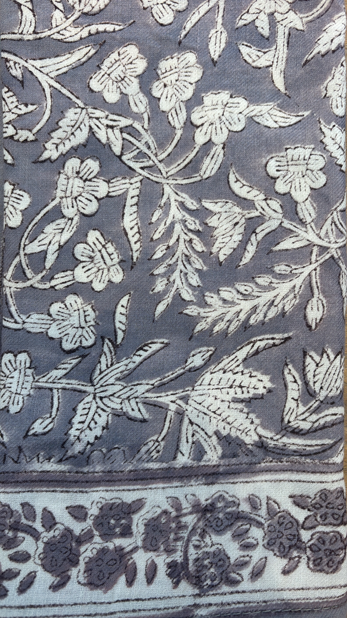 Petit foulard à motifs — vue 8