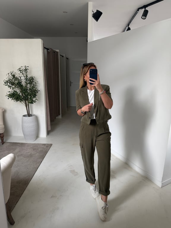 Pantalon fluide cargo kaki