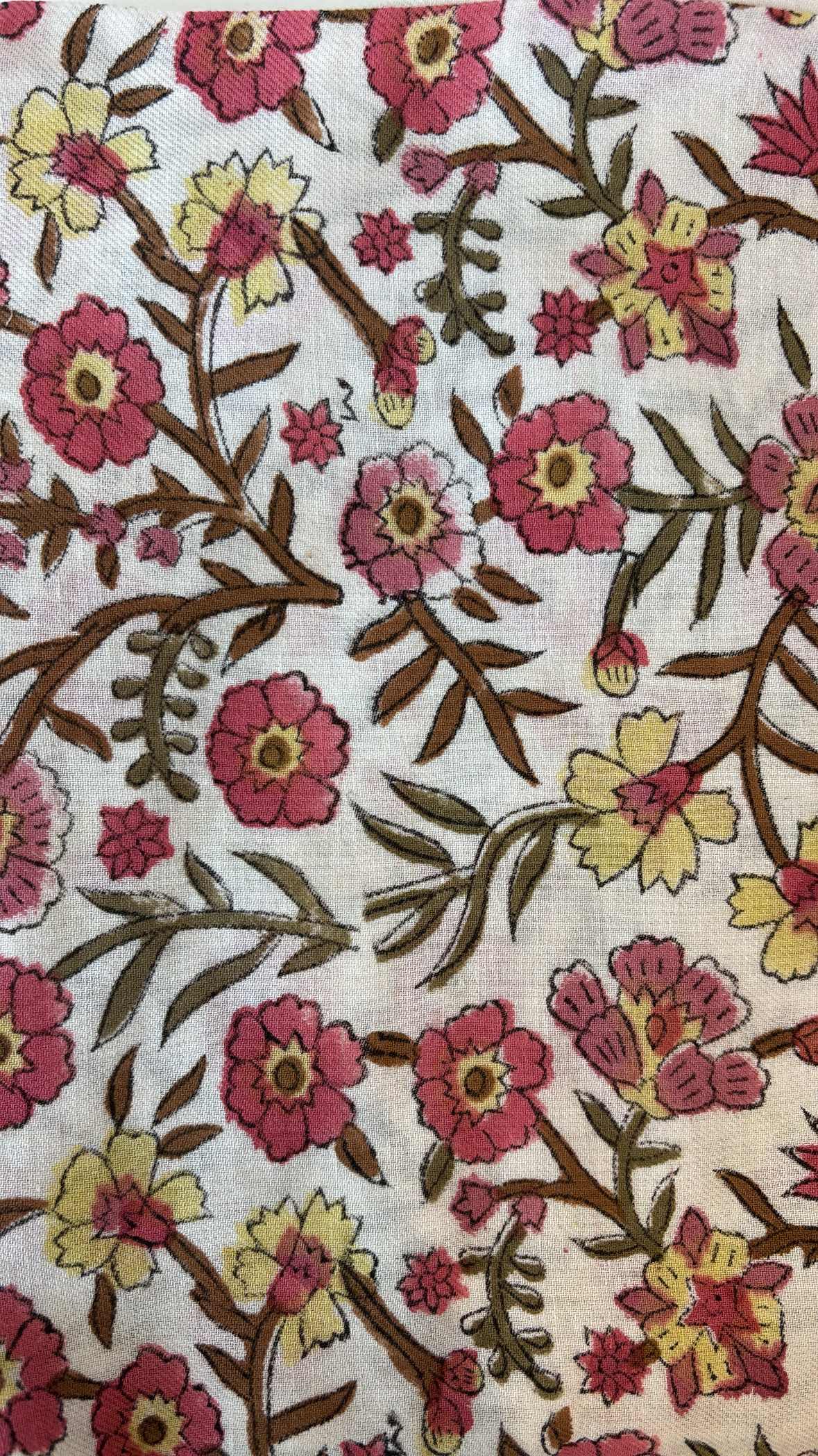 Petit foulard à motifs — vue 27