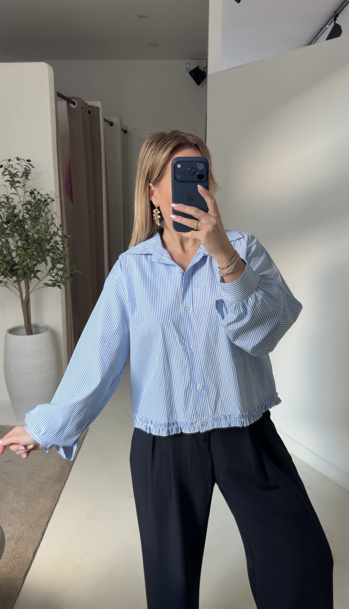 Blouse à rayures bleu et blanc avec col montant — vue 2