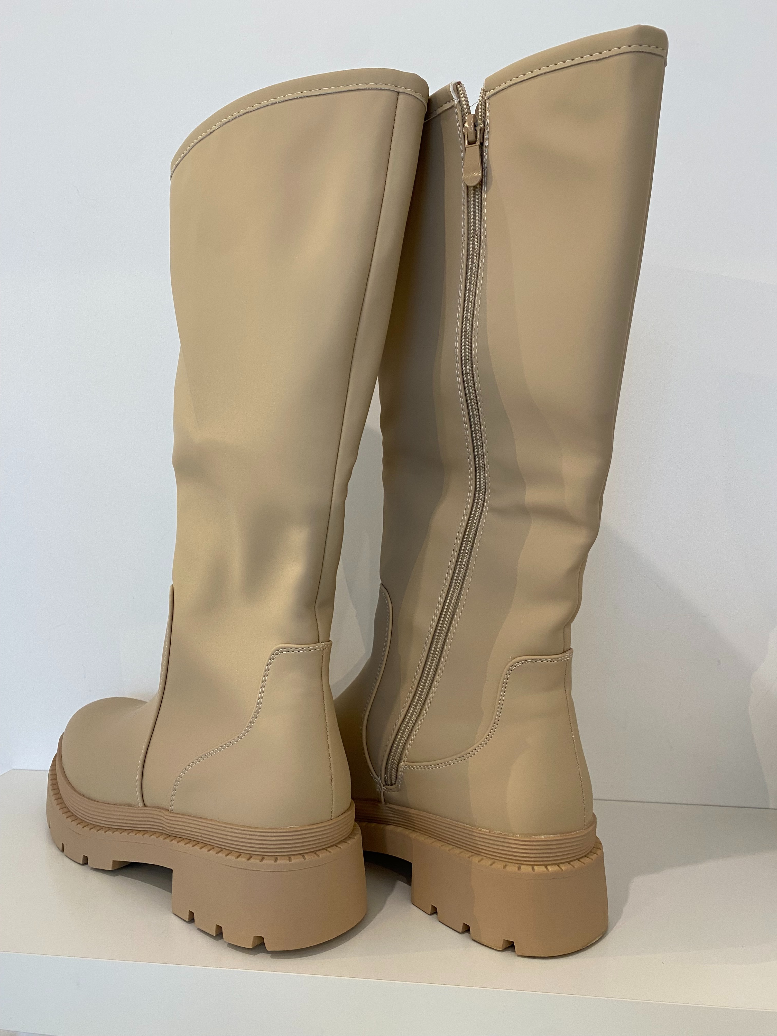 Bottes beige — vue 3