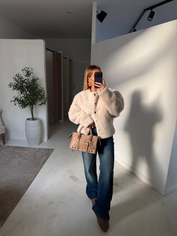 Veste en fausse fourrure effet mouton
