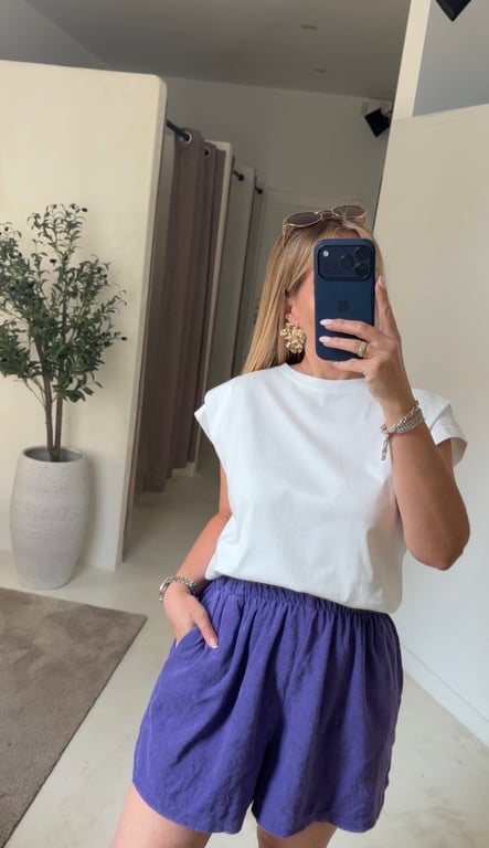 Short en éponge violet