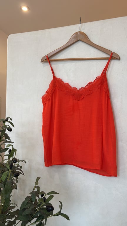 Caraco corail avec dentelle