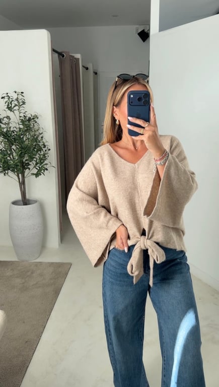 Pull chauve-souris beige — vue alternative