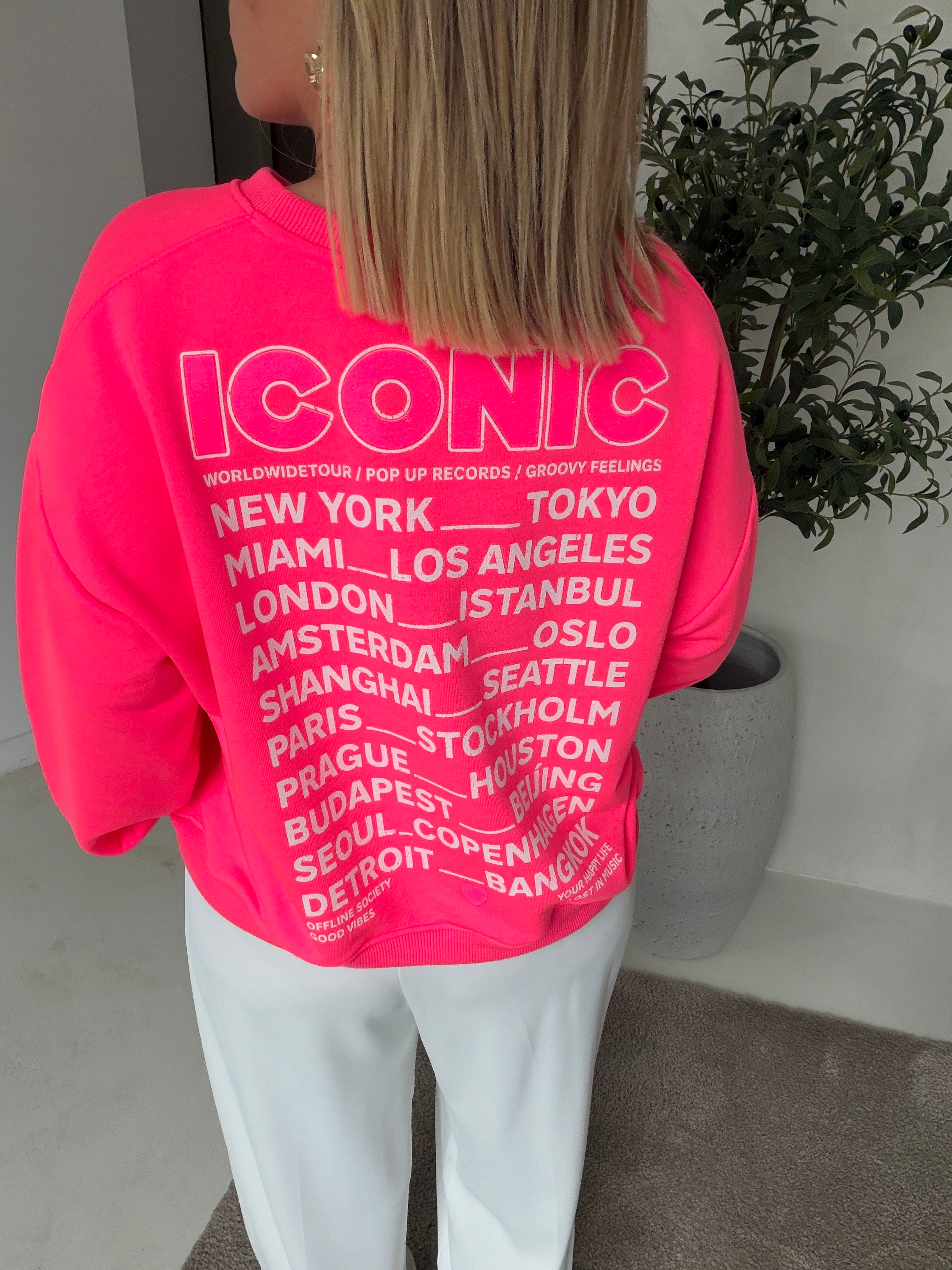 Sweat rose fluo Iconic — vue 2
