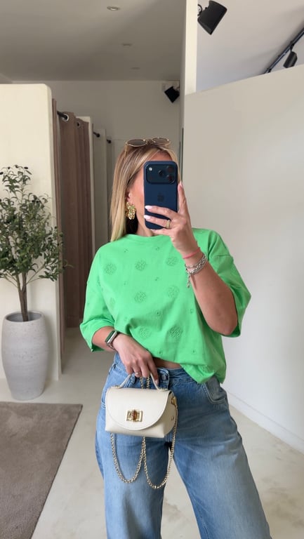 T-shirtr vert à broderies — vue alternative