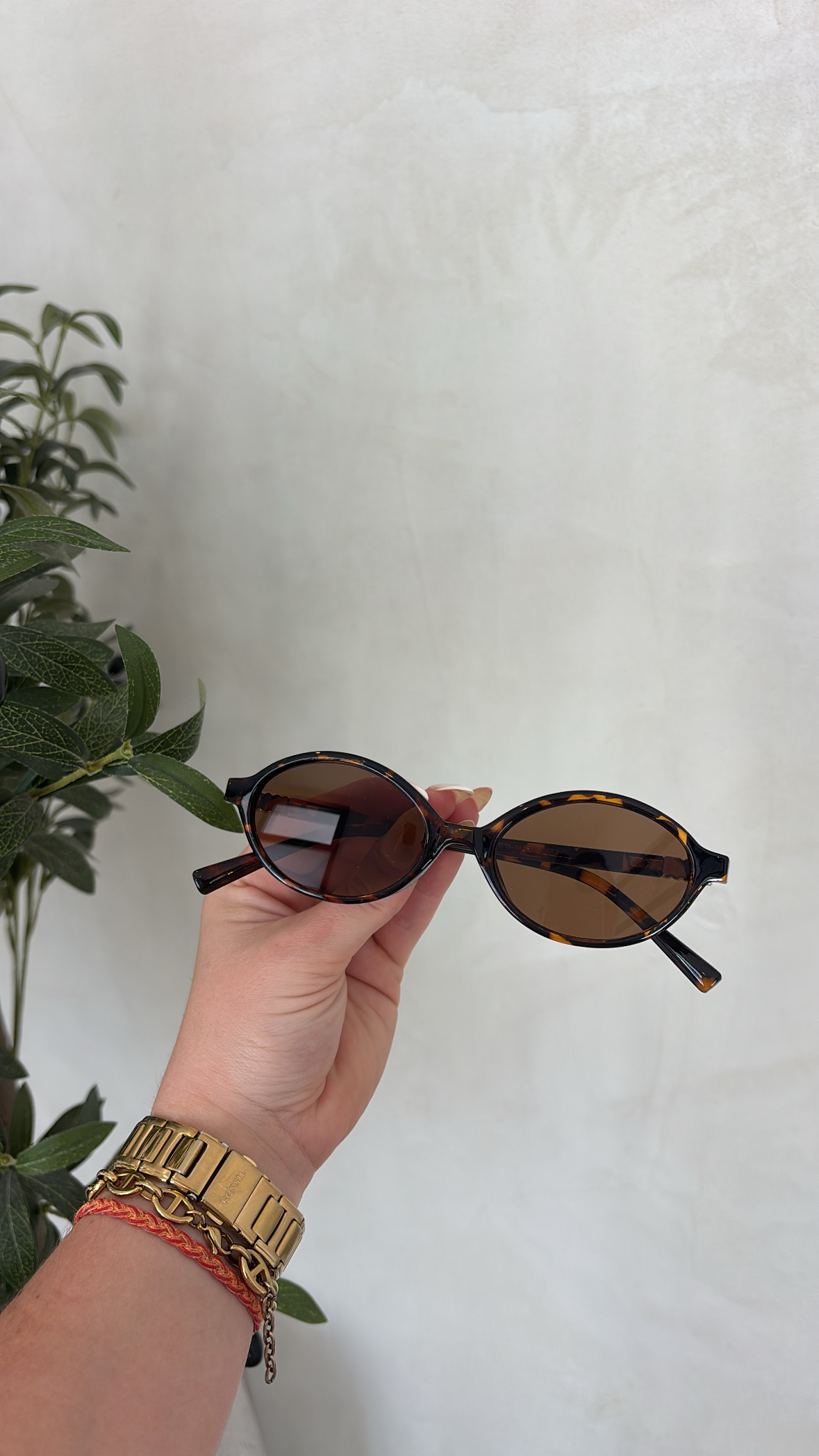 Lunettes de soleil fines léopard & bijoux doré — vue 2