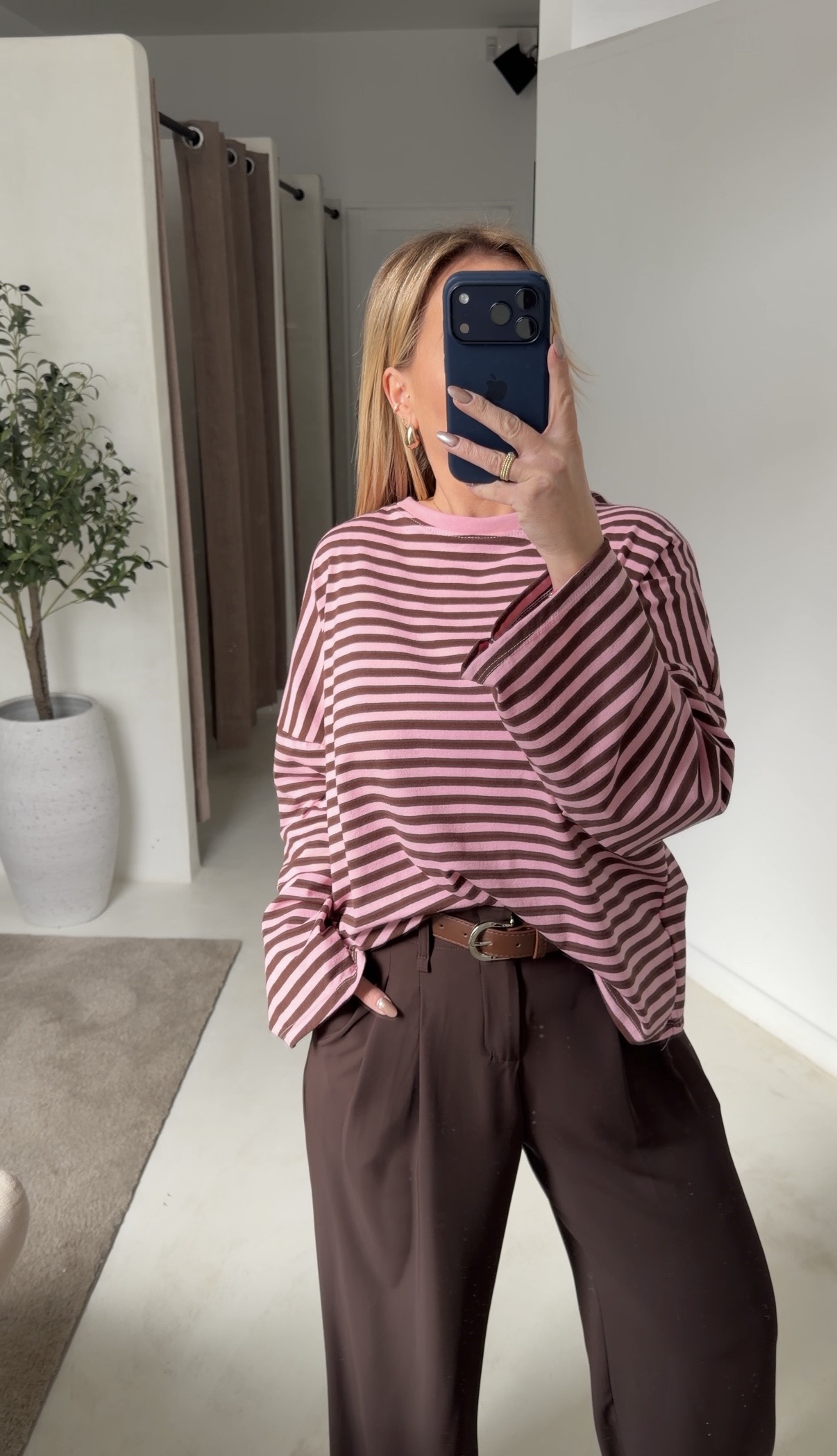 Pull marinière marron et rose oversize — vue 2
