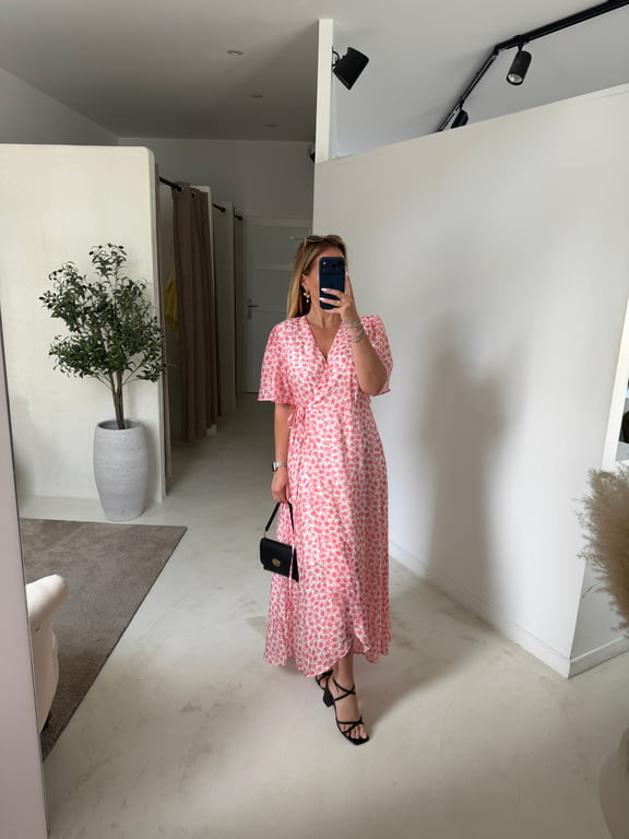 Robe longue fleurie rose