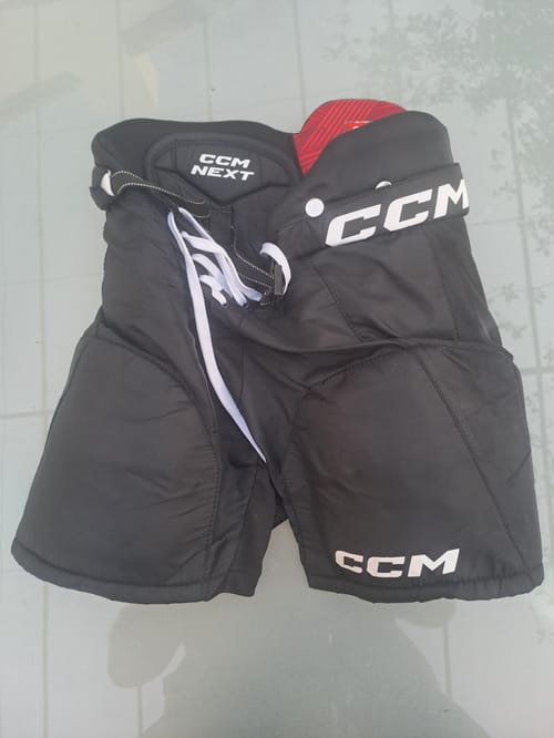 Culotte CCM Next Junior - Couleur : Noir - Tailles : Junior S