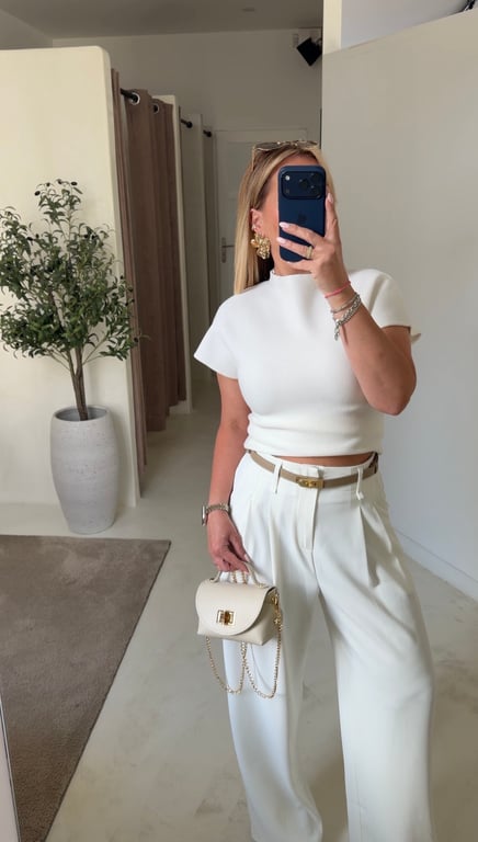 Top en maille col montant blanc — vue alternative