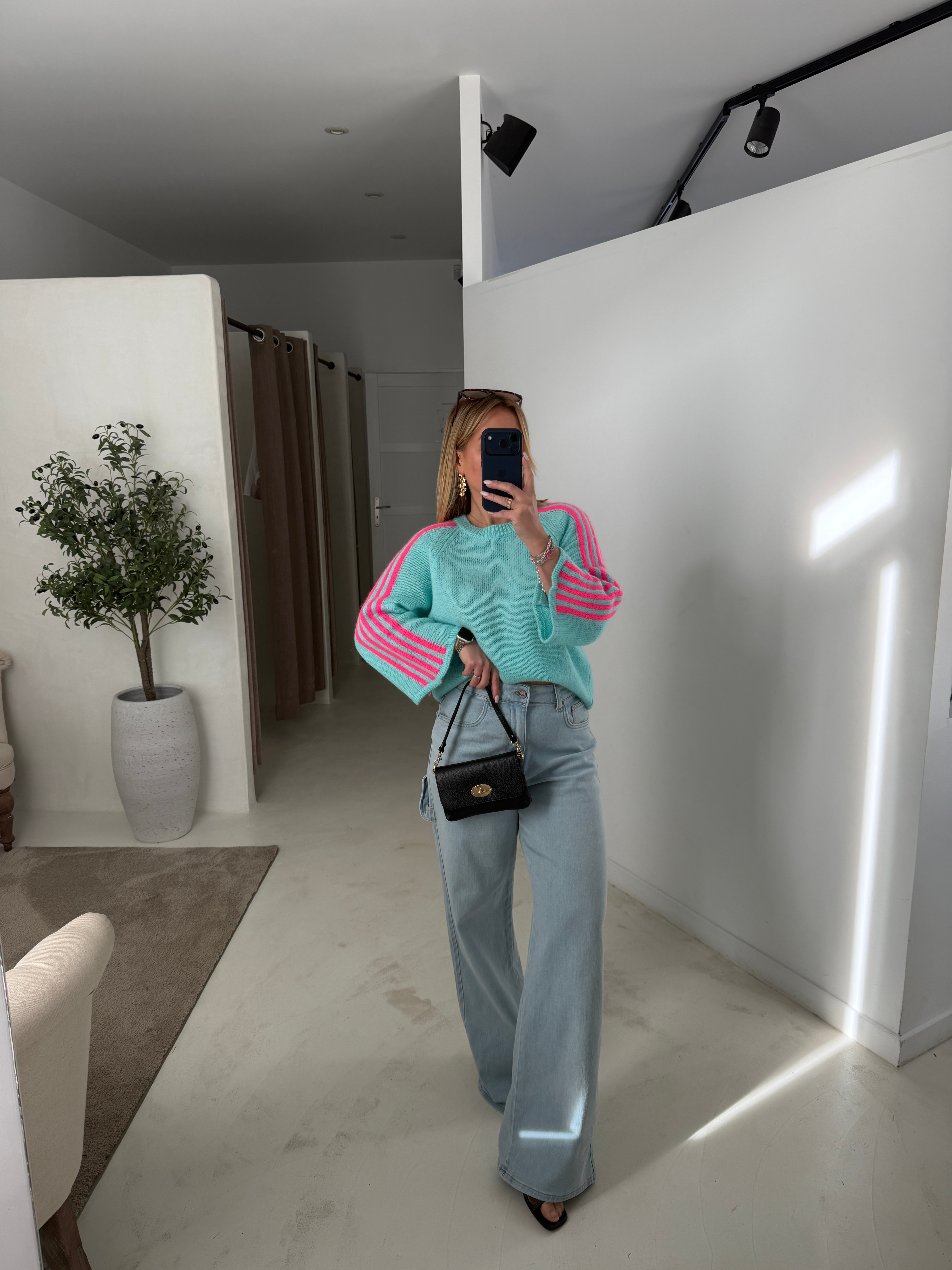 Pull manches 3/4 bleu ciel et rose — vue 2