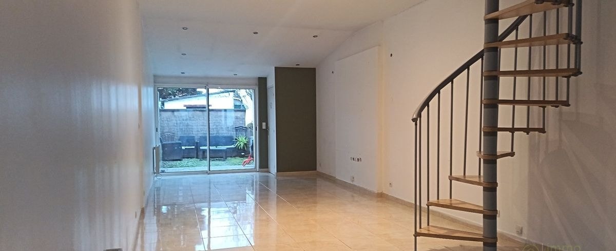 Maison 3 pièces 82 m²