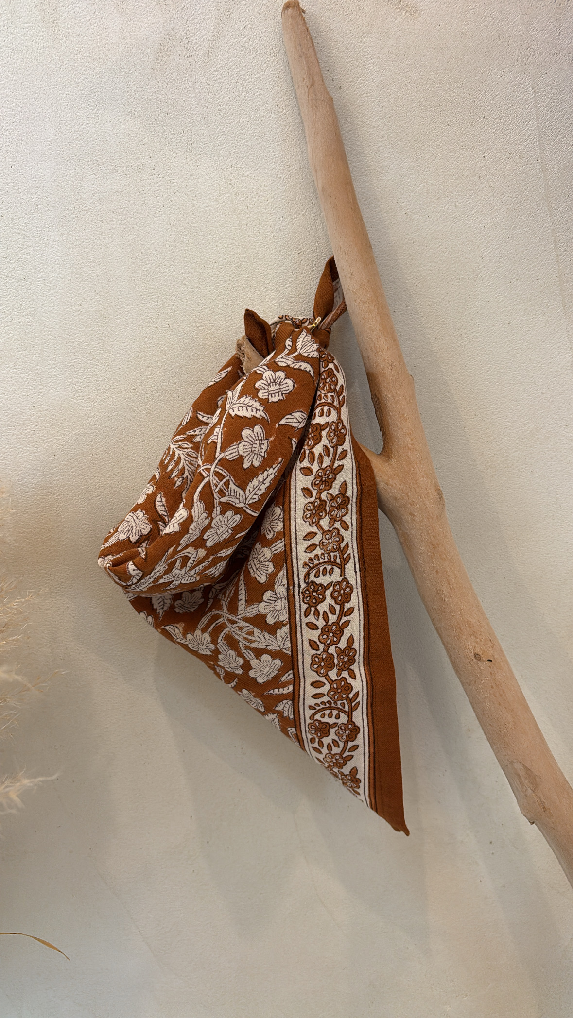 Petit foulard à motifs — vue 7