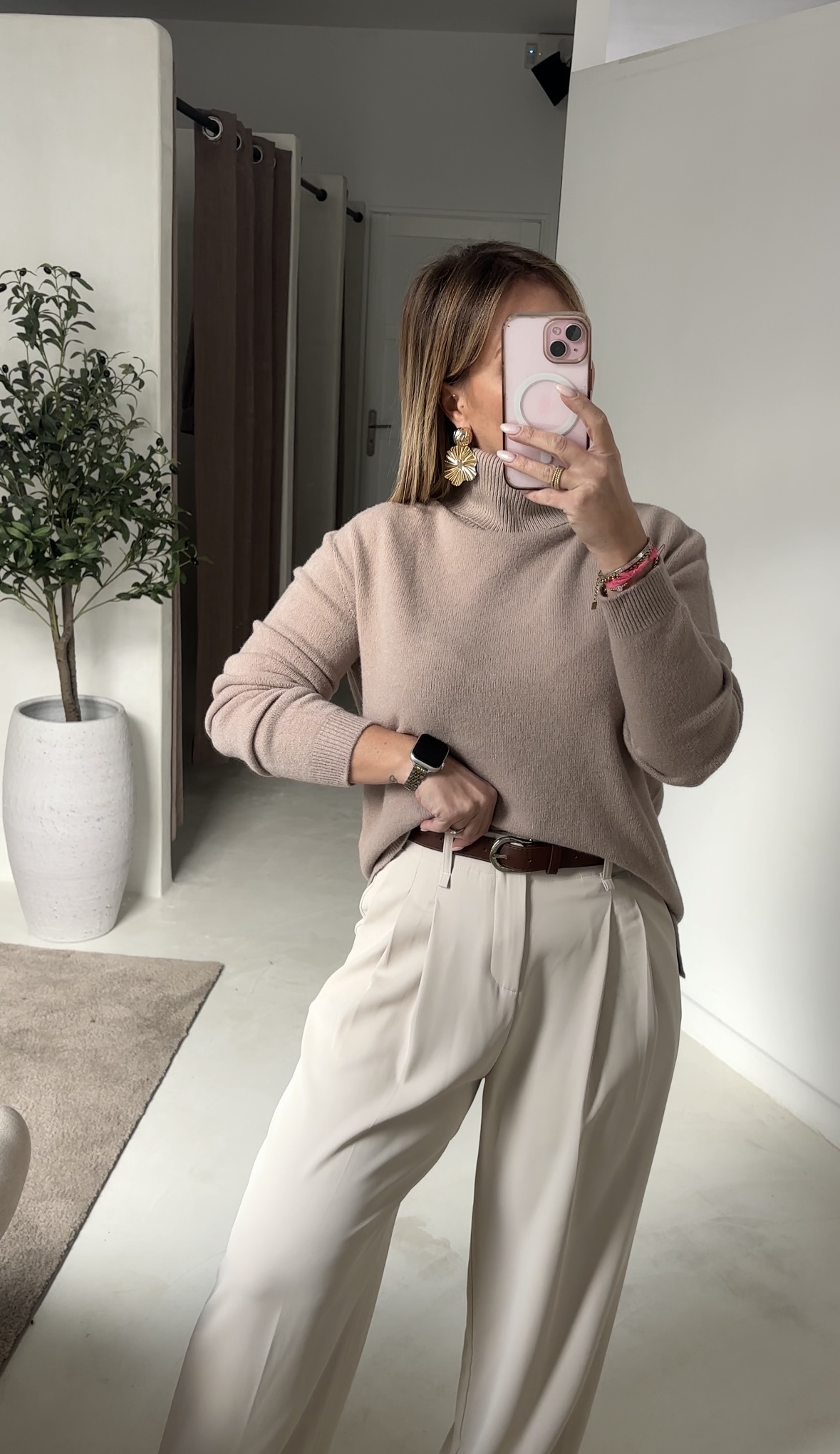 Pull col roulé toucher cachemire beige — vue 2