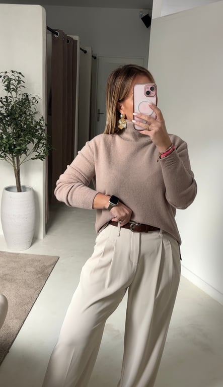 Pull col roulé toucher cachemire beige — vue alternative