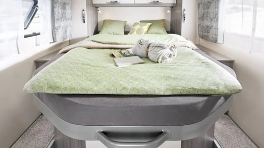 2021_rm_optima_ontour_edition_v65gq_queensbett_frontal_BEAR_PRESSE_lowres.jpg