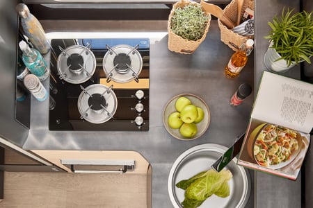 2023_rm_de_luxe_t75_hge_in_kuechenplanung_029_BEAR_PRESSE