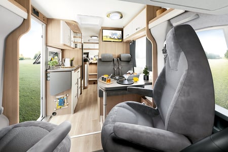 V65_GE_Interior_F_Interior_totale_03_BEAR_PRESSE_lowres