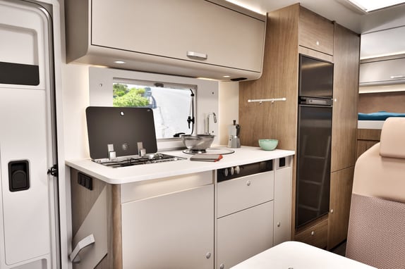 _carado-imagebank-data_VE_Overcab_A464_IT_2025_1010_21-31-41_web