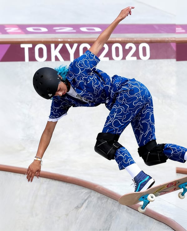 Lizzie Armanto skating in the Tokyo Olympics 2022